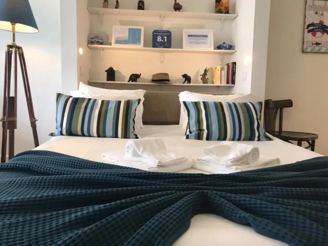 Rent4rest Estoril Beachfront Apartment - Studio