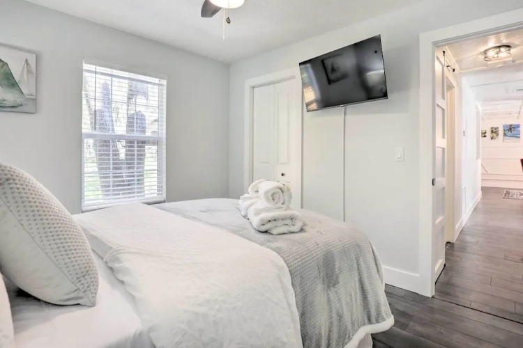 2 Bedrooms Cottage