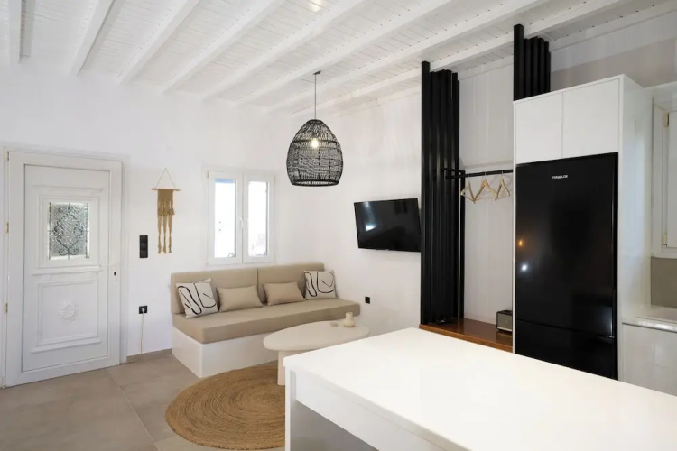 Loom Suite Ornos Mykonos