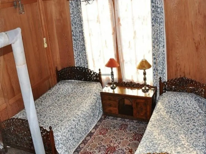 Deluxe Cottage