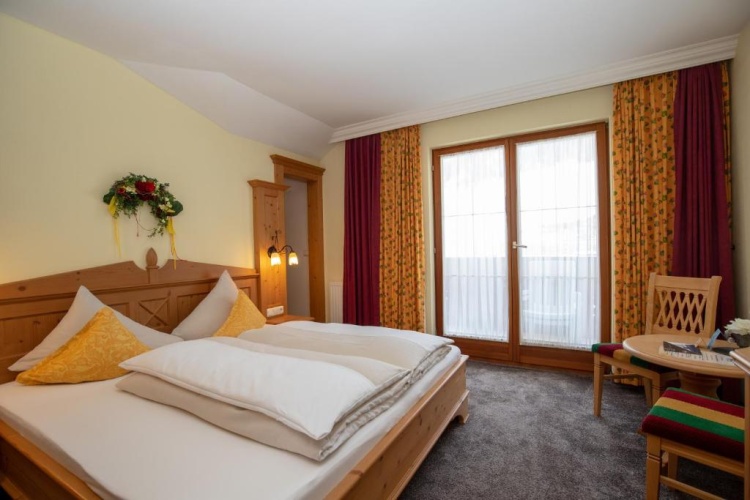 Standard Double room with balcony