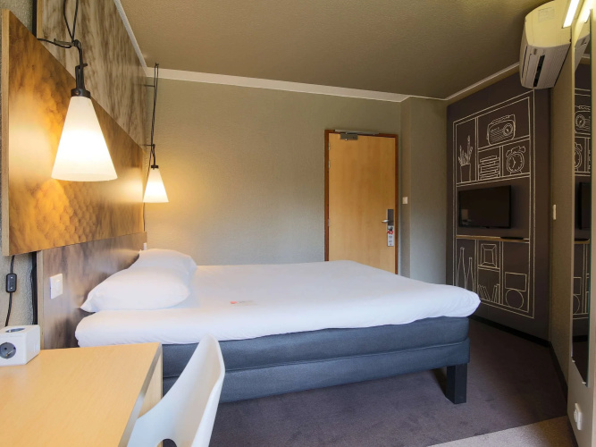 Hôtel ibis Montauban