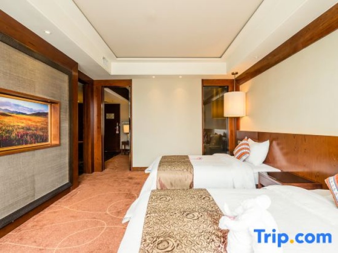 Classic Triple Family Suite