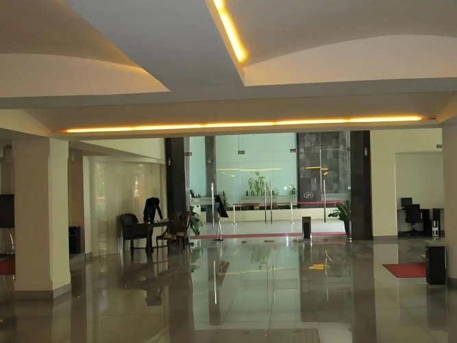 Kenari Tower Hotel