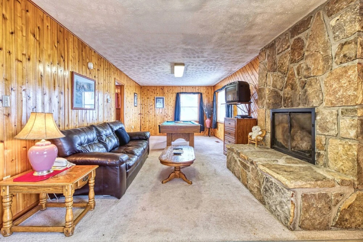 Leconte View 2 by Jackson Mountain Rentals