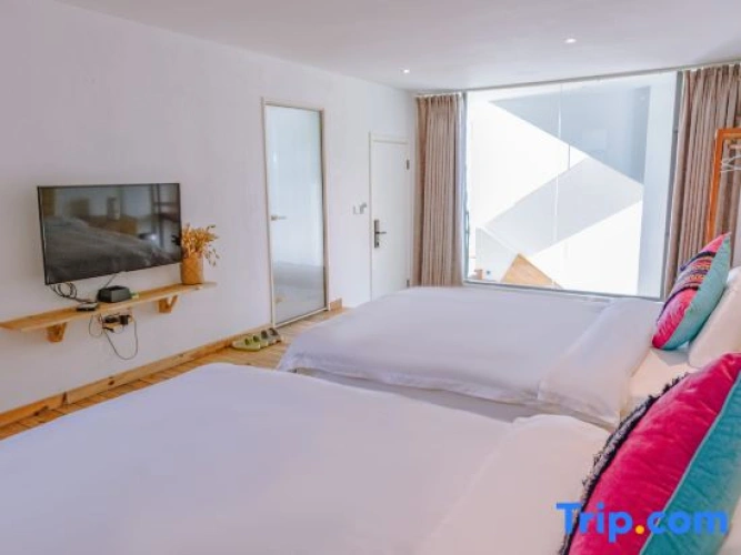 Family Suite with sunrise view