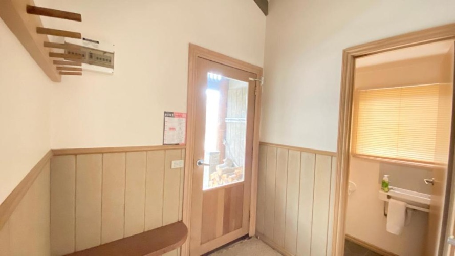 5 Bedrooms Double Cottage
