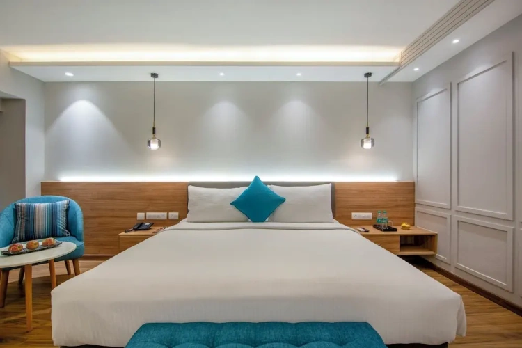 Classic room with balcony and with view