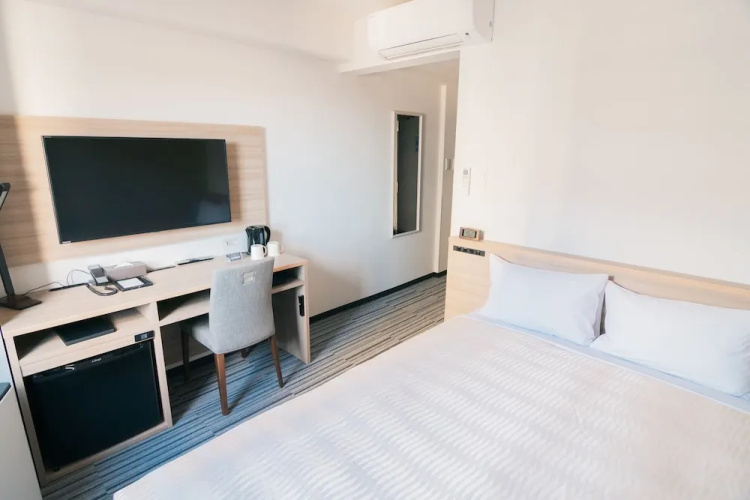 Quintessa Hotel Chiba Funabashi