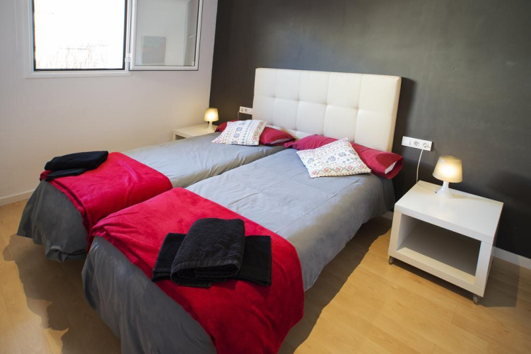 Apartamentos Tenor*
