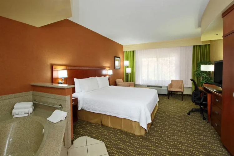 Standard Double Basement room
