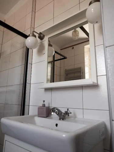 Apartament 451