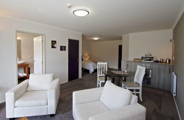 Tongariro Suites at The Rocks