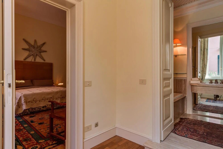 Rome Accommodation - Belle Arti