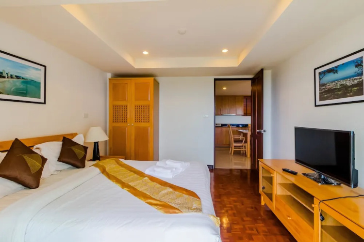 Sea View Hua Hin Condos