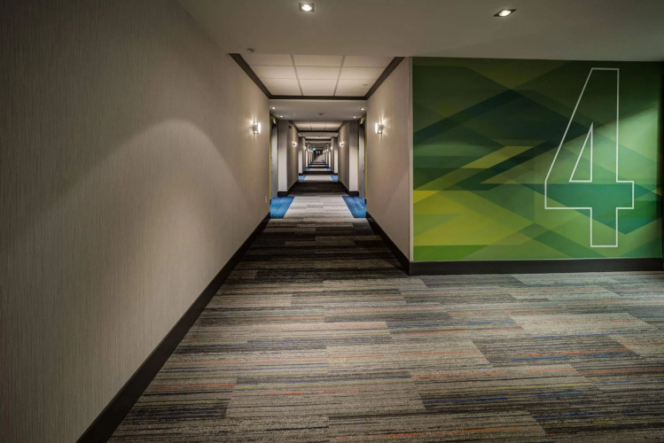 Holiday Inn Express & Suites West Edmonton-Mall Area photo 17