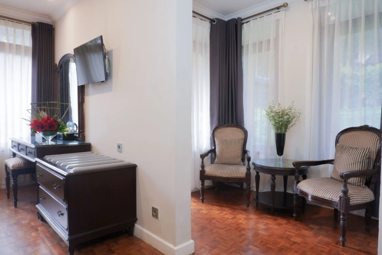 Deluxe Twin room with balcony and with view