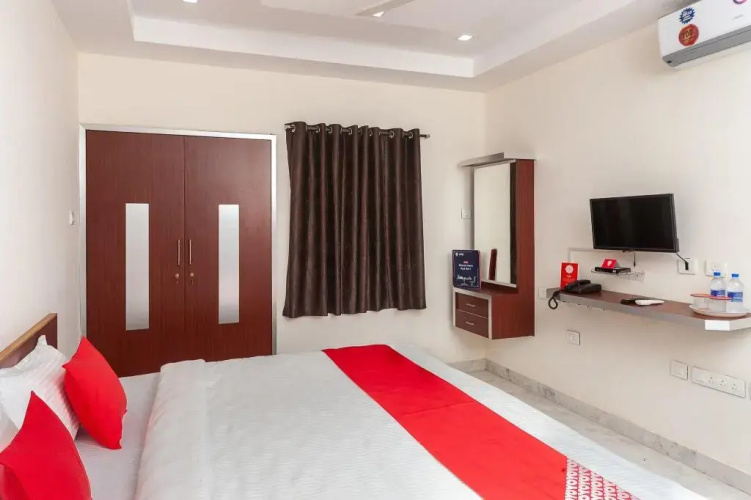 Le Mint By OYO Rooms