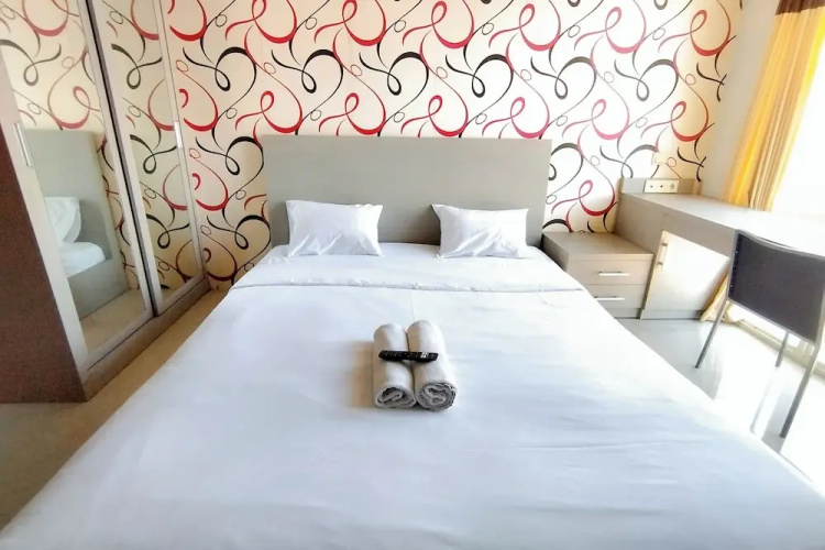 Modern Cozy Studio at The Square Surabaya Apartment