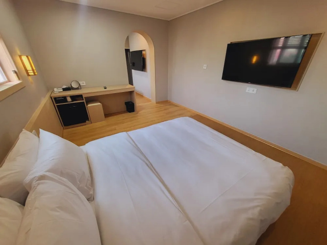 Hotel Raza B
