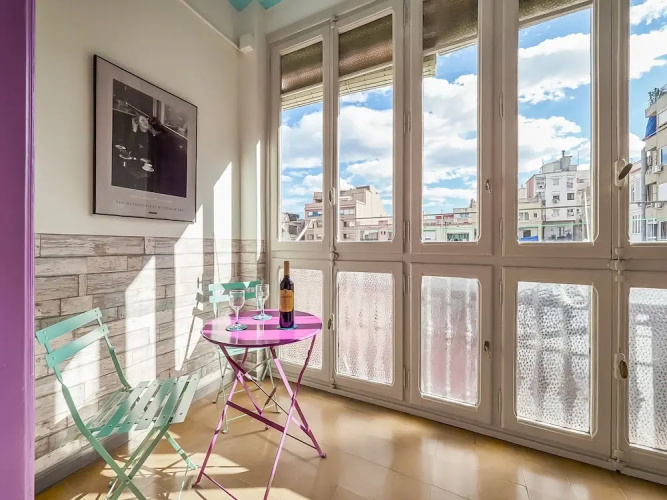 Modern Villa in Eixample With Sea Near