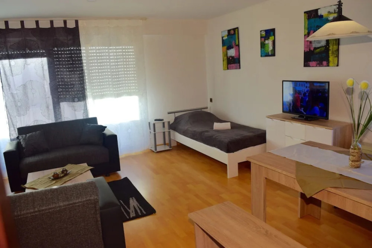 AB Apartment 64