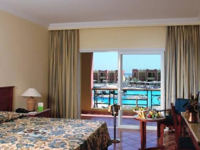 Standard Double room with garden view