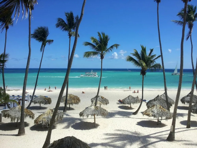 C102 Florisel - Your tropical Beach vacation!