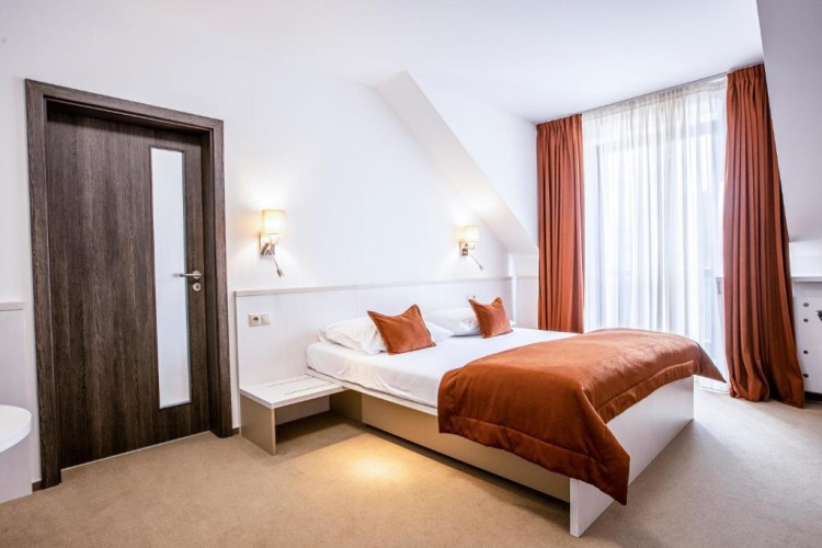 2 Bedrooms Suite