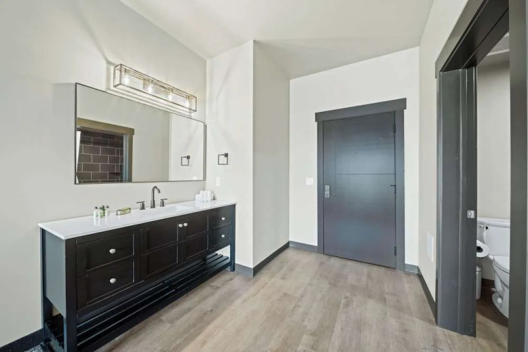 The Suites at Prairie Falls & Event Center