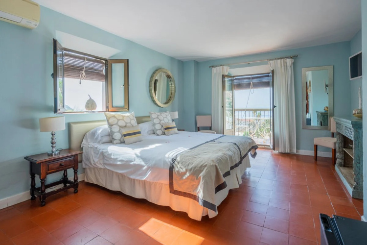 La Tartana Hotel Boutique