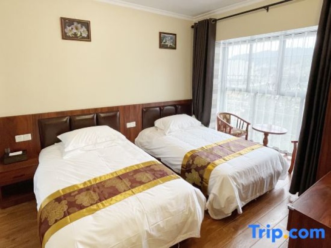 3 Bedrooms Suite