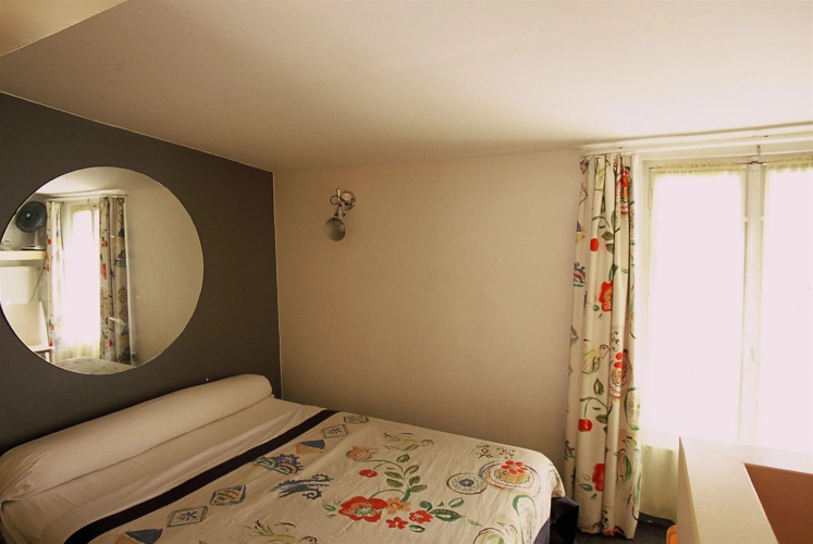 Trendy Canette Hotel
