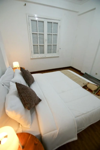 3 Bedrooms Apartment