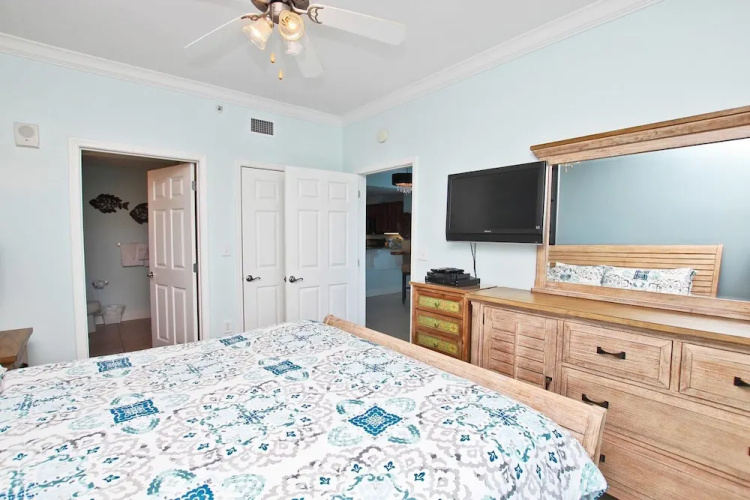 Crystal Tower 701 by Youngs Suncoast
