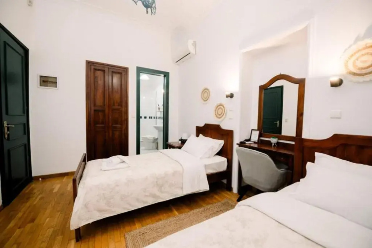Ntouana Hotel