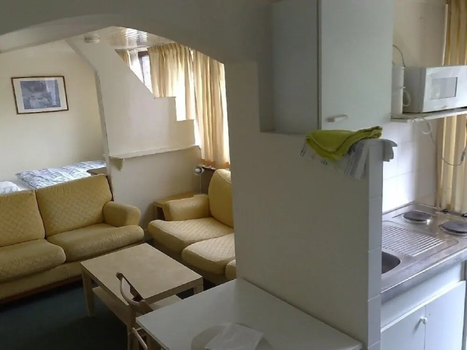 Hostel Lakeside