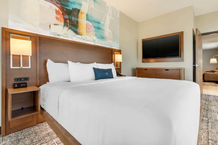 Double Suite