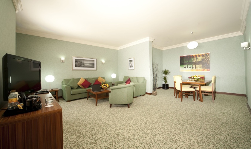 City Seasons Al Hamra Hotel photo 26