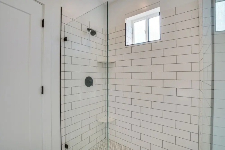Modern Downtown Provo Townhome w/ Balcony!