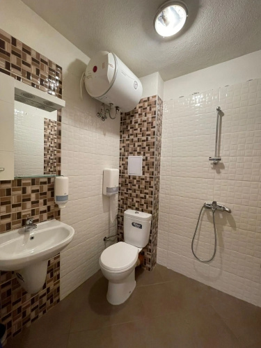 Colonel apartment 838