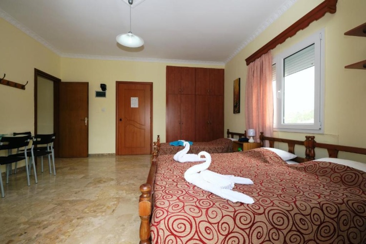 2 Bedrooms Suite