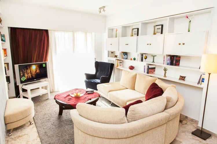 2 Bedrooms Apartment with balcony