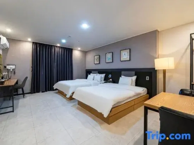 Business Twin room