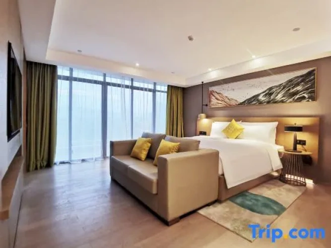 1 Bedroom Suite with balcony