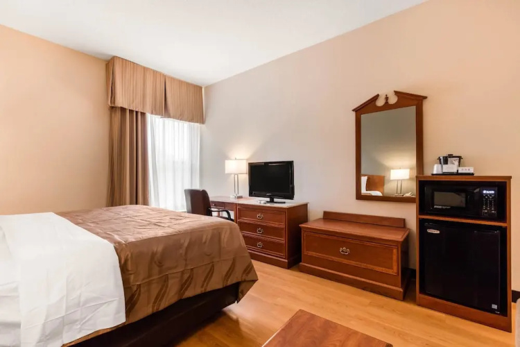 Quality Inn Valley- West Point