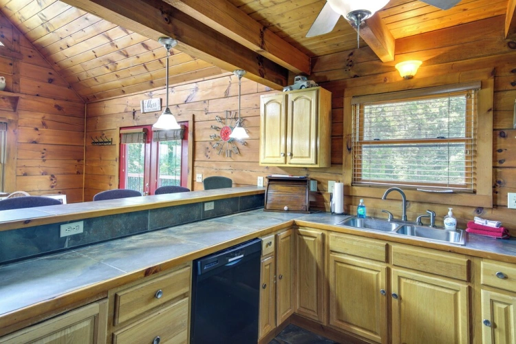 3 Bedrooms Cottage