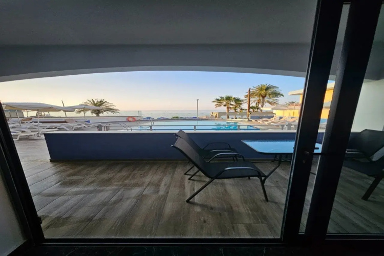Eleni Beach Hotel