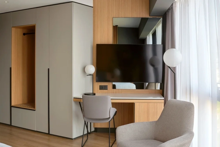 Standard Twin room with sea view