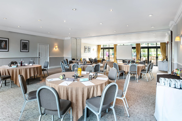 Plus Pinewood On Wilmslow Hotel Cheshire photo 16